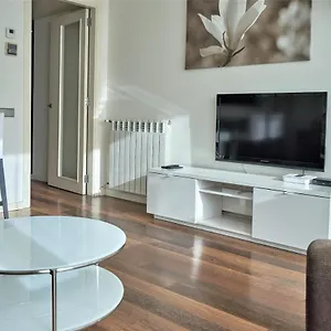 Apartamento Via Augusta 153 Apartment