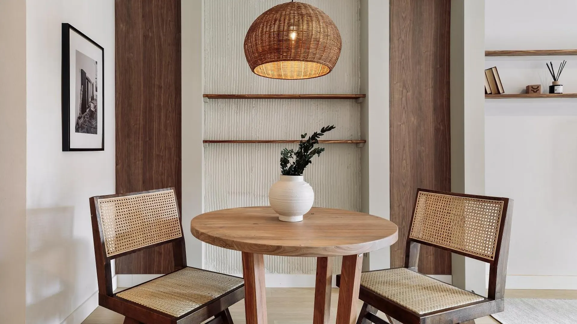 Aiguablava - 1 Bedroom And Pool In Pedralbes Barcelona Spain