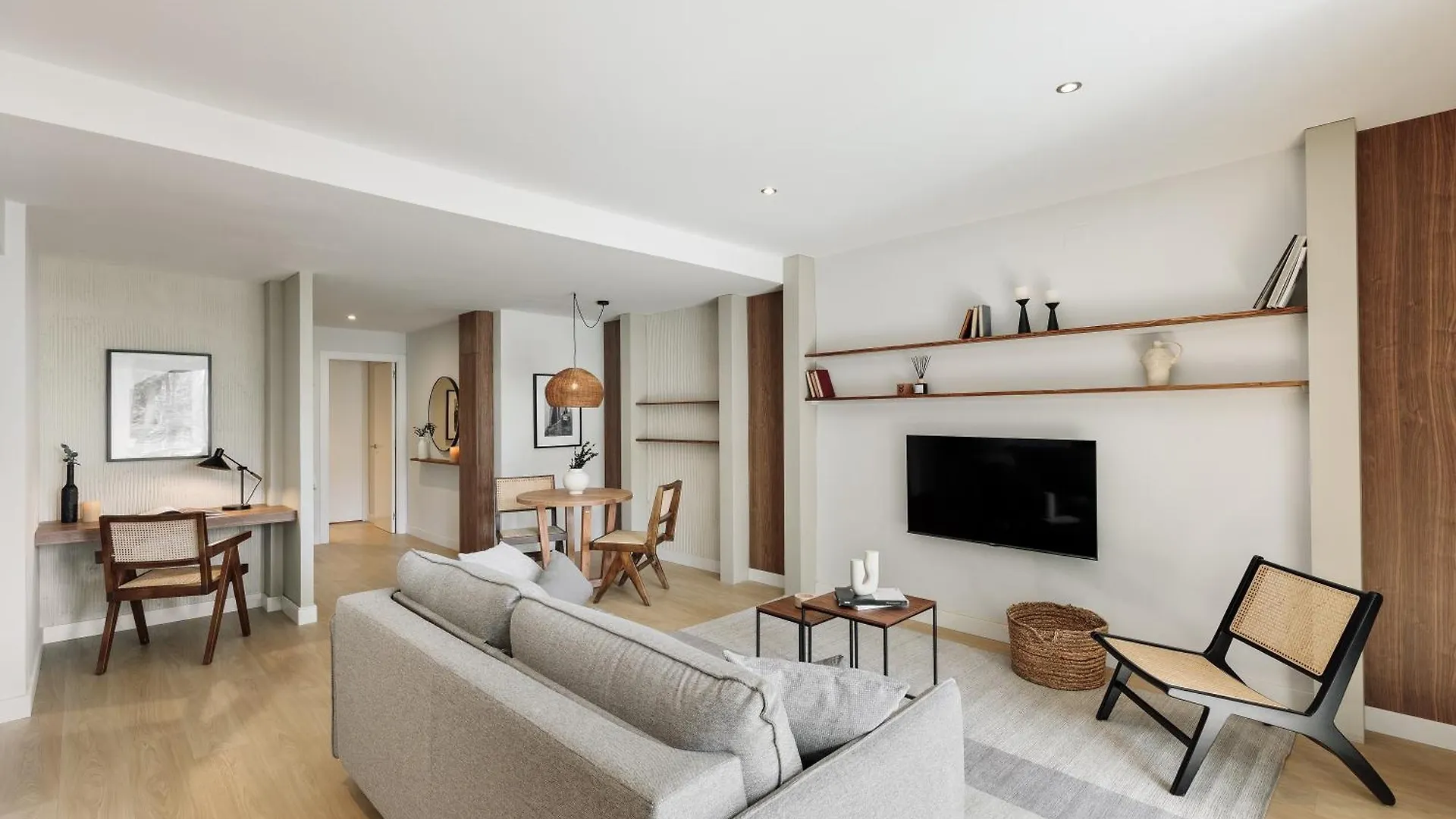 Aiguablava - 1 Bedroom And Pool In Pedralbes Barcelona