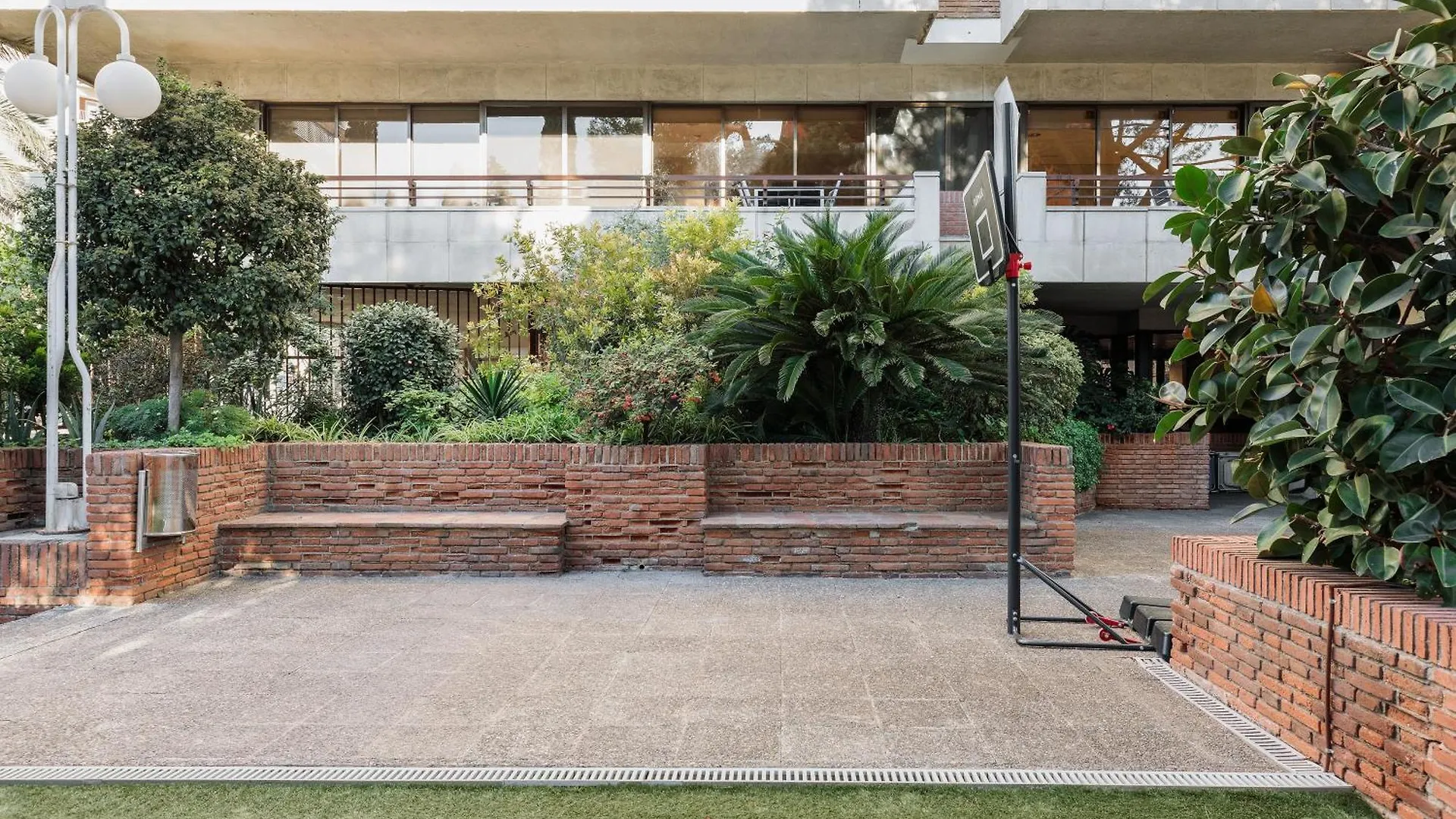 Apartament Aiguablava - 1 Bedroom And Pool In Pedralbes Barcelona